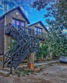 Anilia Guesthouse - Image 3