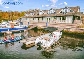 Yare View Holiday Cottages - Image 2