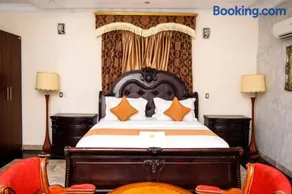 GALLANISUITES hotels - Image 3