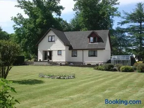 Thistle Cottage - Image 1