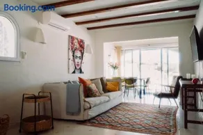 Casa Bianca 2 - Image 1