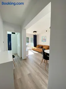 Apartments Puntica 4 person Rab - Image 1