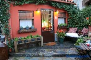 Suite Garden House - Image 1