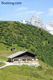 Edelweisshütte Ladurns - Image 1
