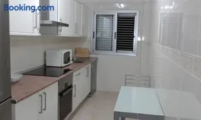 Comfy Apartment Just Outside Barcelona - Image 3