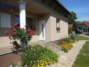 Virágos Apartman Balatonszemes - Image 3