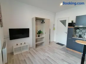 Studio cosy Brick Home Gare à 100m - Image 4