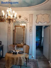 Penthouse en bleu royal - Image 3