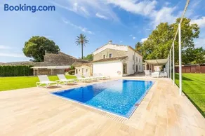 Casa Con Piscina En Selva - Image 1