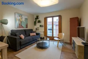 El Encanto del 12 by Unique Rooms - Image 1