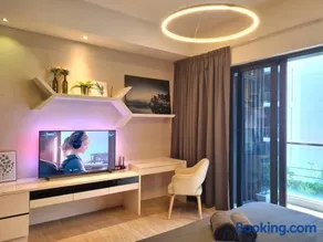 M city service suite KLCC - Image 2