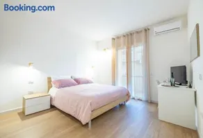 Corona Guest House - Image 5