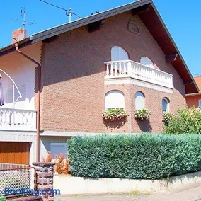 Gästehaus Ullmannshof - Image 1