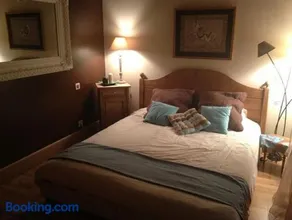 Homerez - Hus-St-Georges-sur-B - Image 4