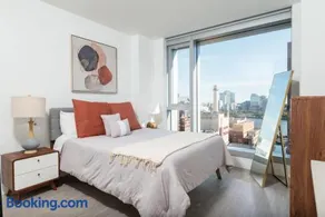 Central 3BR & Den Penthouse Boston Common MGH & TUFTS - Image 2