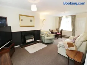 Cosy Snowdonia cottage, 3 bedrooms, near zip world and Snowdon - Image 1
