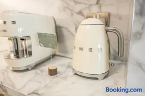 5 Star Luxury Apartment in the Heart of Galway City - Image 2