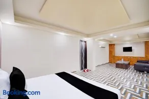 Hotel O M3M Paradise - Image 3