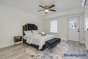 Charming City Loft - Unit B - Image 1