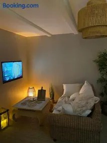 BEAUTIFUL LIFE BED and SPA - Image 4