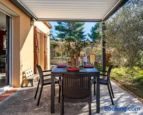Casa totalmente attrezzata con barbecue, giardino e terrazza | Vista sul giardino | Sono ammessi animali domestici - Image 4