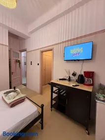 Classic rooms in the center - Image 2