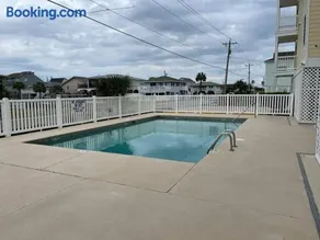 Grove Pointe 103 - Image 5