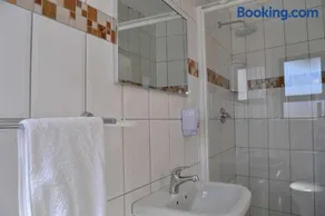 Timo's guesthouse accommodation - Image 4