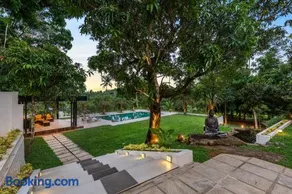 Le Jardin Luxury Private Pool Villa near Kochi, Kerala - Image 4