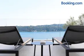 Familienorientierte charmante Villa mit Grill, Sauna und beheiztem Pool | Seeblick | Perfekt für die Arbeit von Zuhause - Image 4