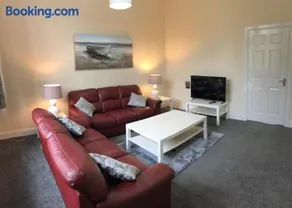 The Station Apartment - Image 4