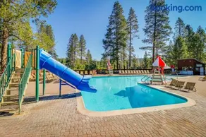 Updated home on quiet street with gas fireplace shared hot tub pool & more - Image 1