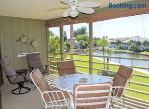 Westbay Point Moorings 214 Home - Image 3