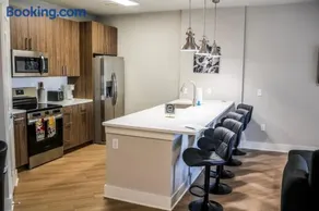 Atlanta Westside Apartment - Image 2