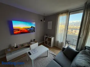 LE DUPLEX PANORAMA -Vue Montagne -2 Chambres -Parking Gratuit - CLIM Mobile - Image 2