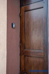 Reghin Guest House - Image 2