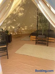 Glamping-Dimbo - Image 1