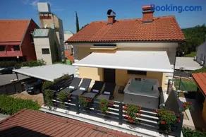 Apartment Poljak Njivice by El-Pi Tours - Image 1