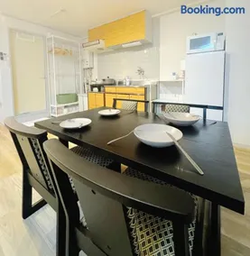Love Sugamo 2 to 6 Guests 3 Min to Sugamo Station 4 Min to Ikebukuro Elevator WiFi Airport Direct - Image 5