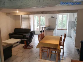 Maison de charme à Brantôme en Périgord avec piscine partagée - Image 4