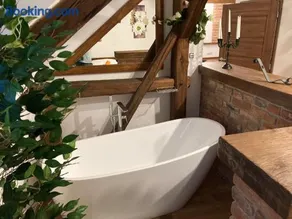 Apartmánový dům 13 Podkroví 2 - Image 1