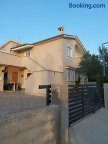 Apartment Ante - Image 2
