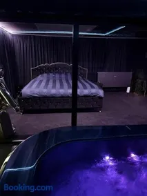 Moonlight jacuzzi - Image 3