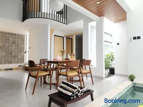Kyoto House - Kota Baru Parahyangan, with Indoor Warm Water Pool, Onsen Style, Near Whoosh and Parahyangan Golf - Image 2
