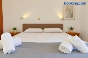 Beachfront Panorama Apartments in Kythira - Image 4
