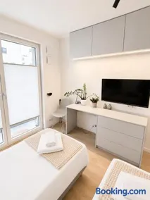 APARTAMENT 4 bed 2 room WARSAW - Image 4