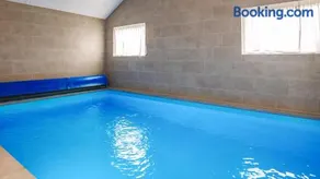 Familienfreundliches Ferienhaus mit Whirlpool, Grill und Garten - Image 3