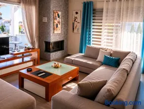 Lia Luxury home 2ΥΔ 110 τ μ - Image 1