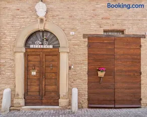 Antica Dimora Sforza Bed & Bike - Image 1