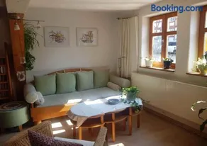 Ältestes Haus in Quentel - Ferienwohnung 1 mit kleinem Garten - Image 1
